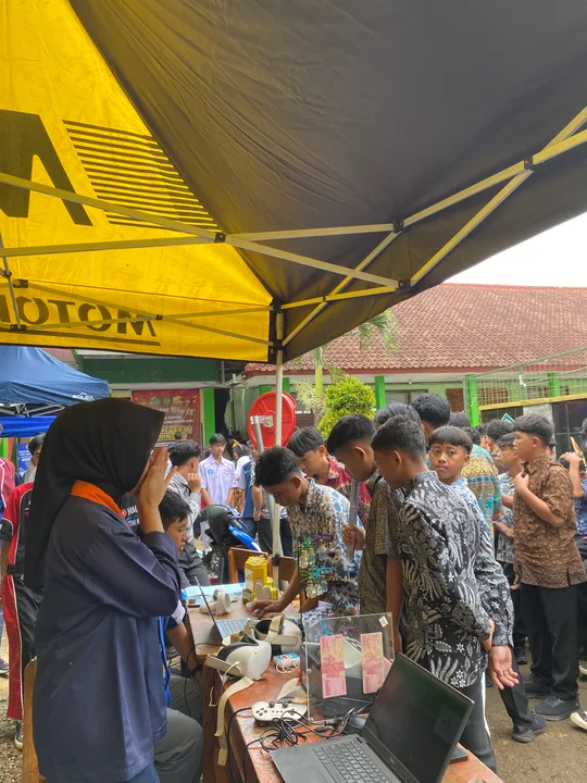 Perpisahan mtsn 4 kadugede