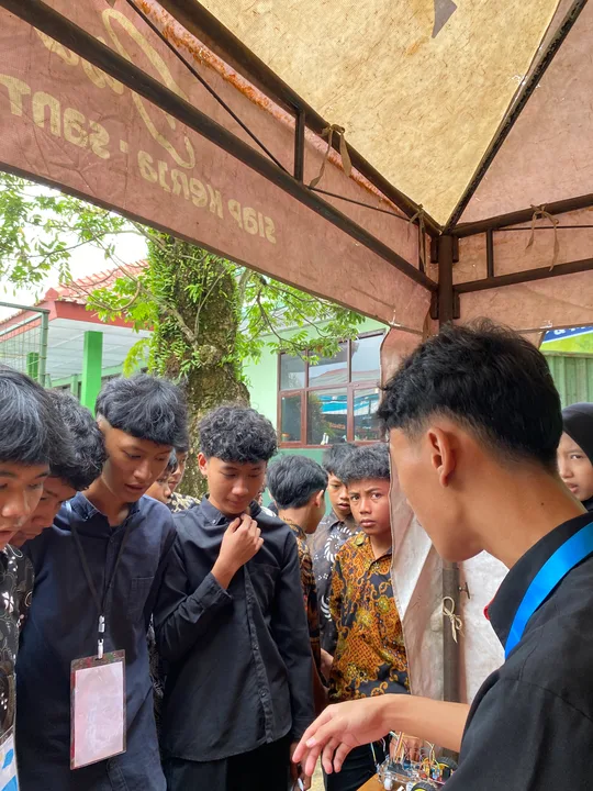 Perpisahan mtsn 4 kadugede