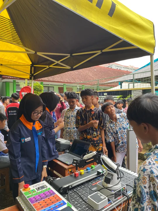 Perpisahan mtsn 4 kadugede